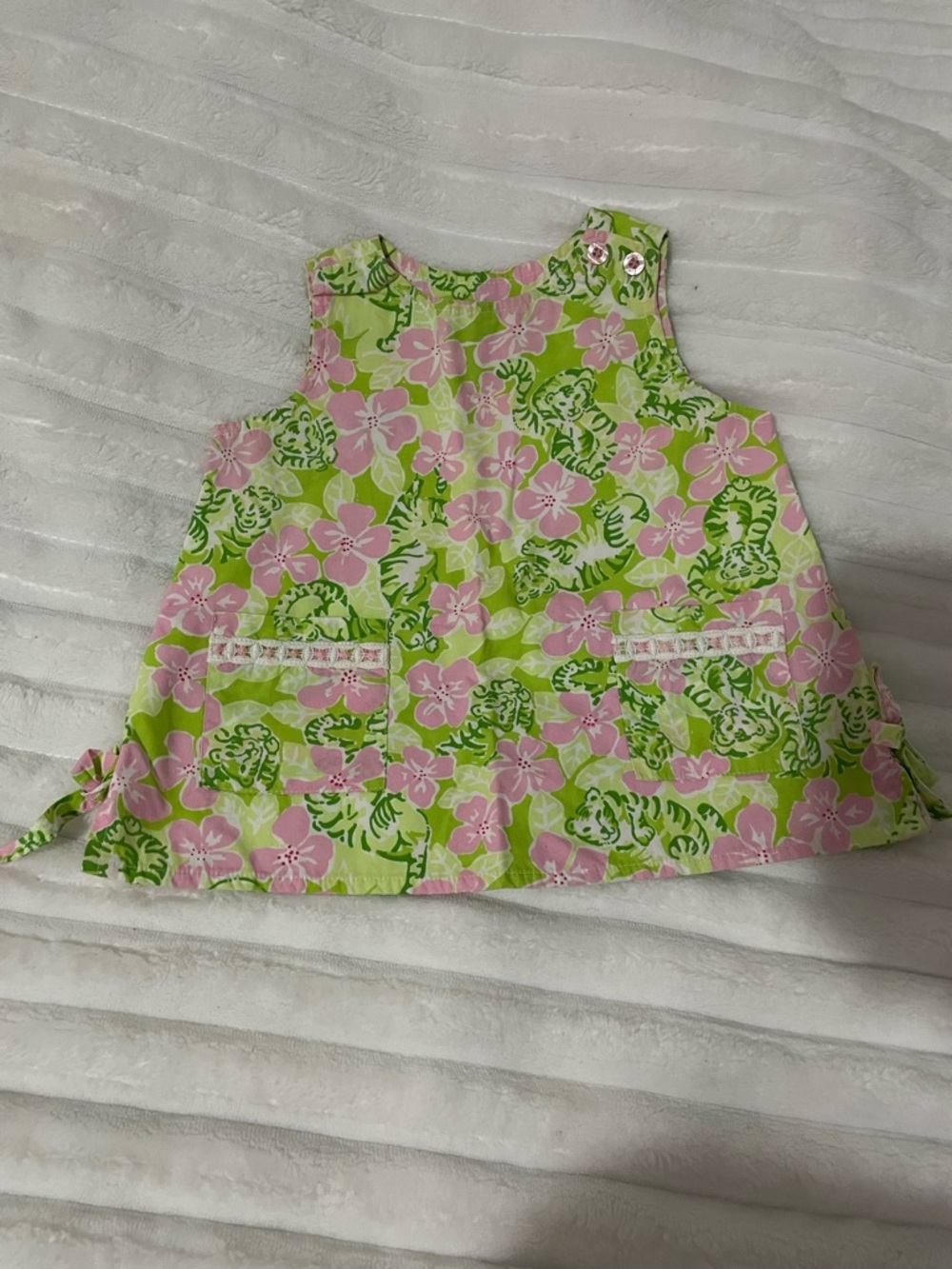 Lilly Pulitzer Green and Pink Floral Girls Casual Dress